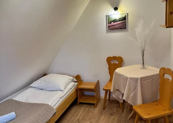 Wynajem Pokoi Magdalena בית אירוח