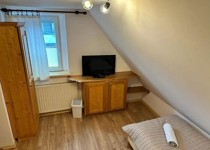 Wynajem Pokoi Magdalena זקופאנה