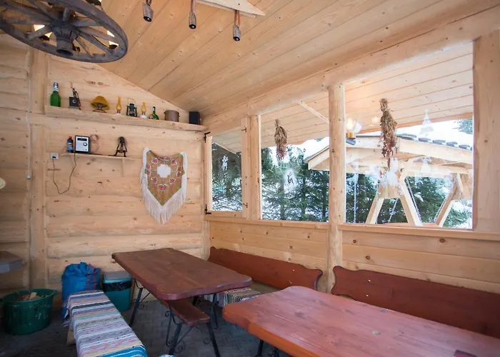 Wynajem Pokoi Magdalena * זקופאנה